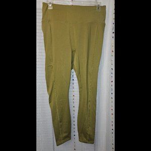 Fabletics Trinity High-Wasited Utility Legging